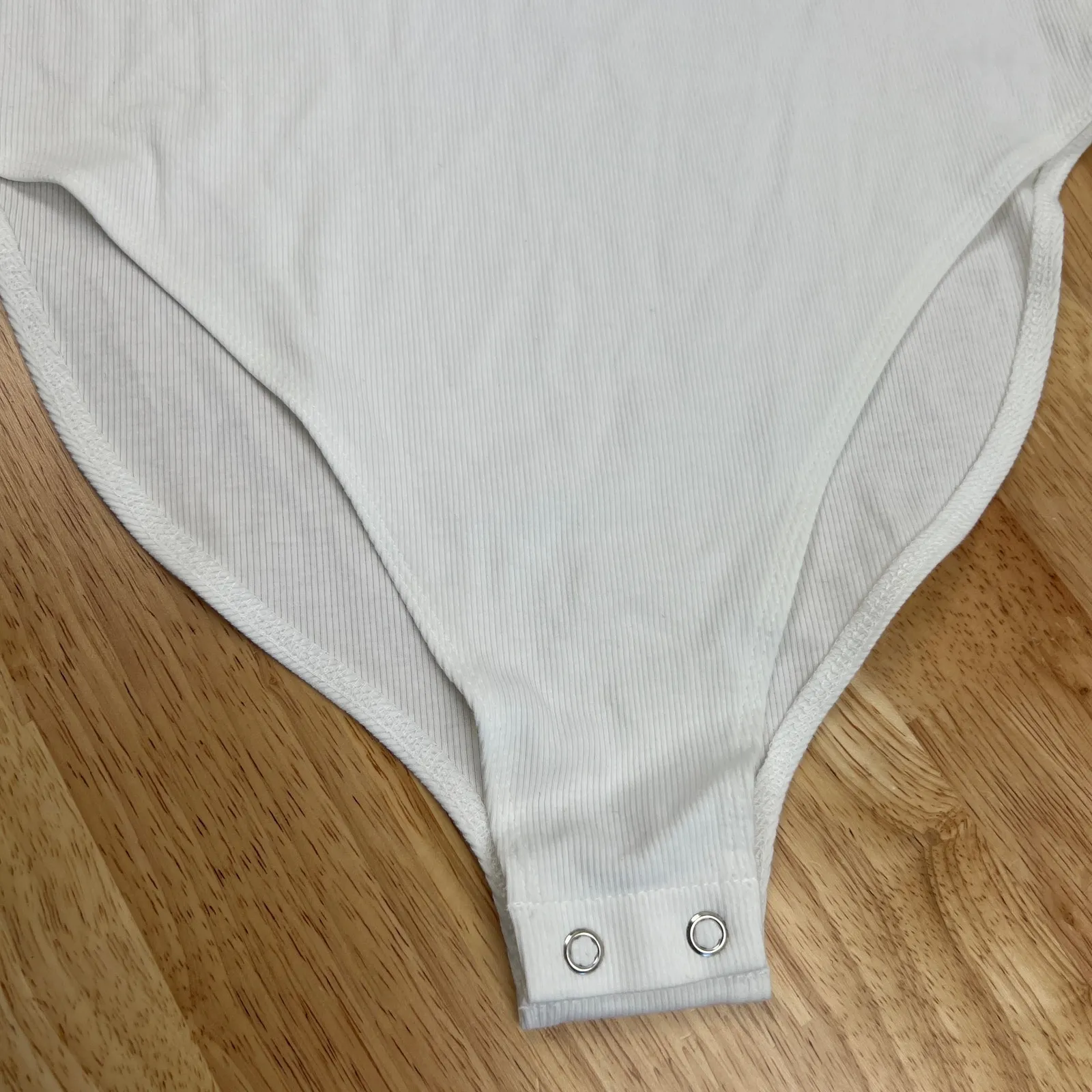 Wild Fable Women's White Spaghetti Strap Bodysuit - Size XS - NWT - Image 5