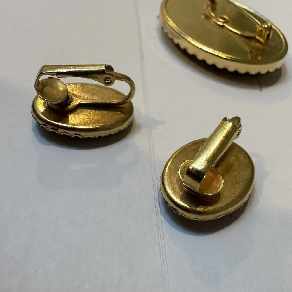 Hand Made Embroidery Set - Image 4