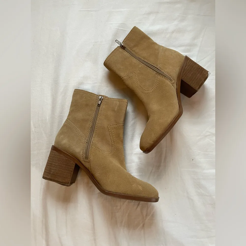 Suede Leather Sand Western Livie Bootie Tan Size 7.5 - Image 7