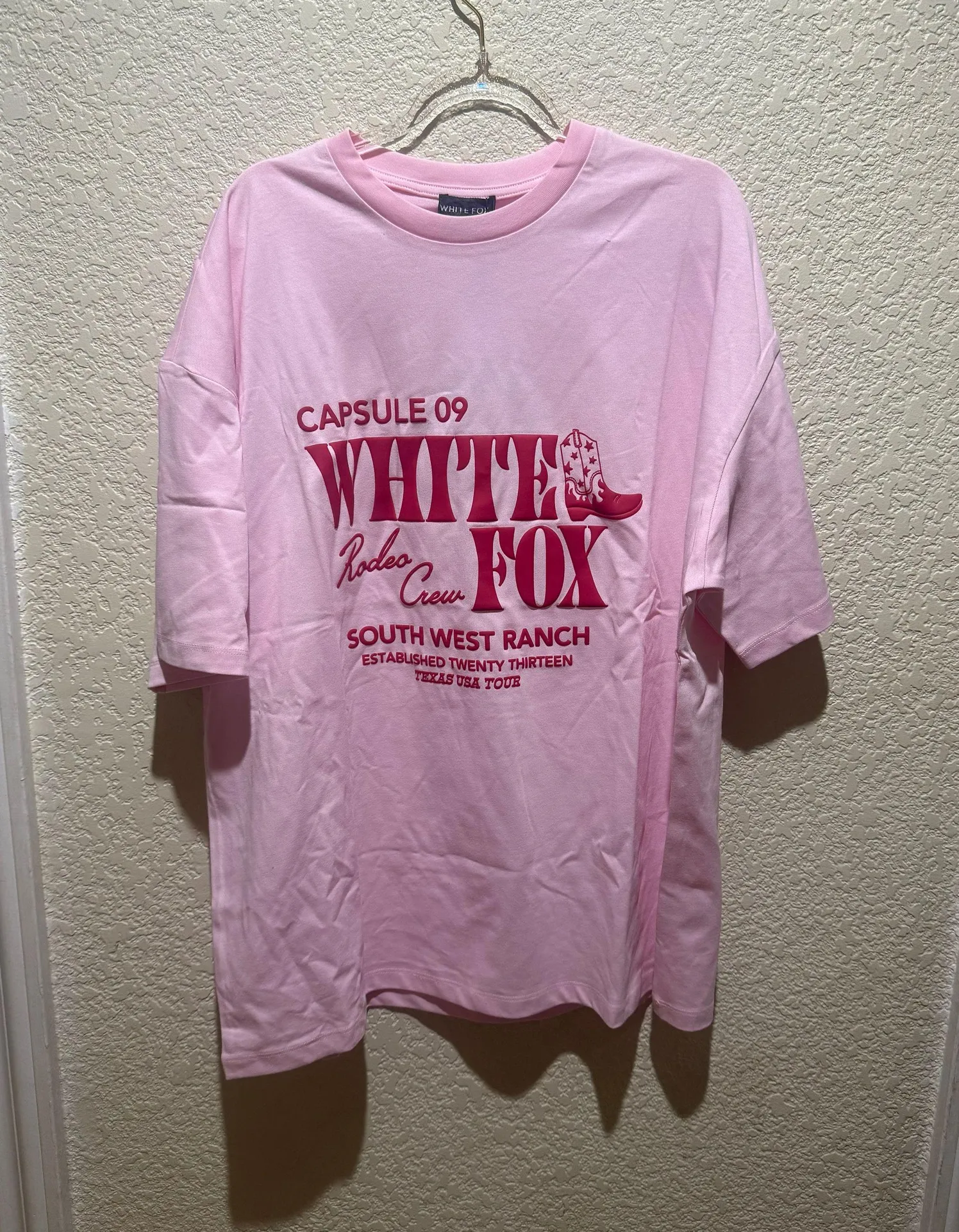 NWT White Fox Oversized Pink Tee  - Image 3
