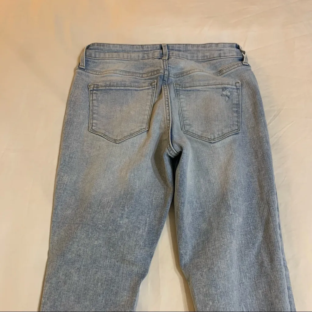 Old Navy Rockstar Super Skinny Distressed Patches Light Wash Jeans 2 - Image 6