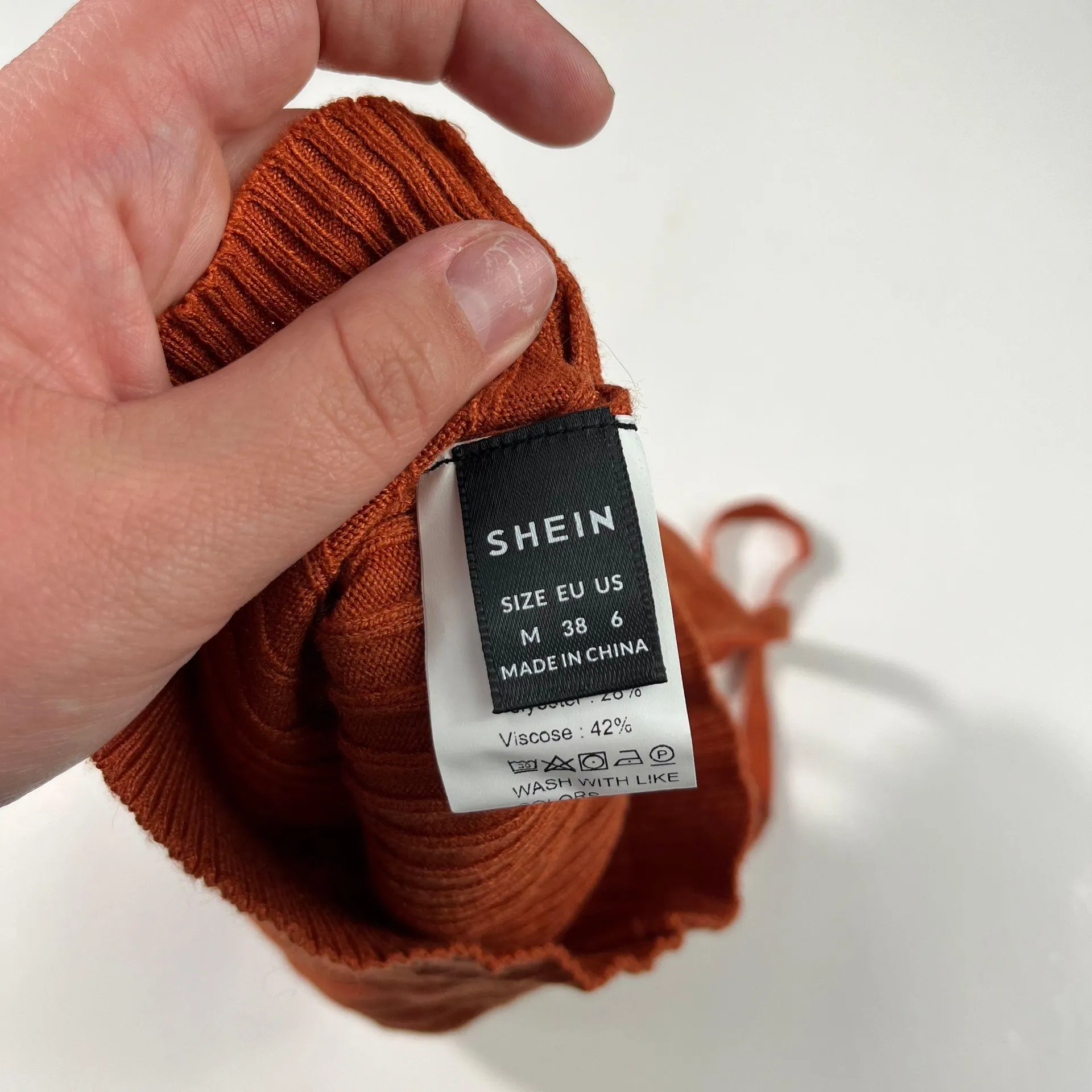 Burnt Orange Ribbed Cable Knit Lightweight Sweater Tank Top Medium M - Image 4