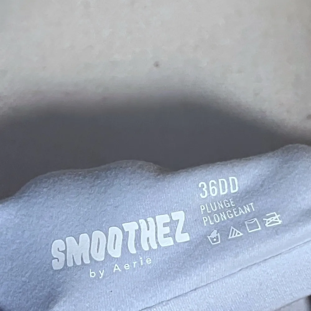 Aerie • Light Blue Lace Smoothez Pull On Bra - Image 9