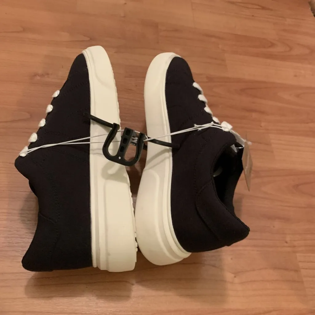 Mad Love Sia Apparel Women's Lace Up Canvas Shoes Sneakers Size 9 Black - Image 9