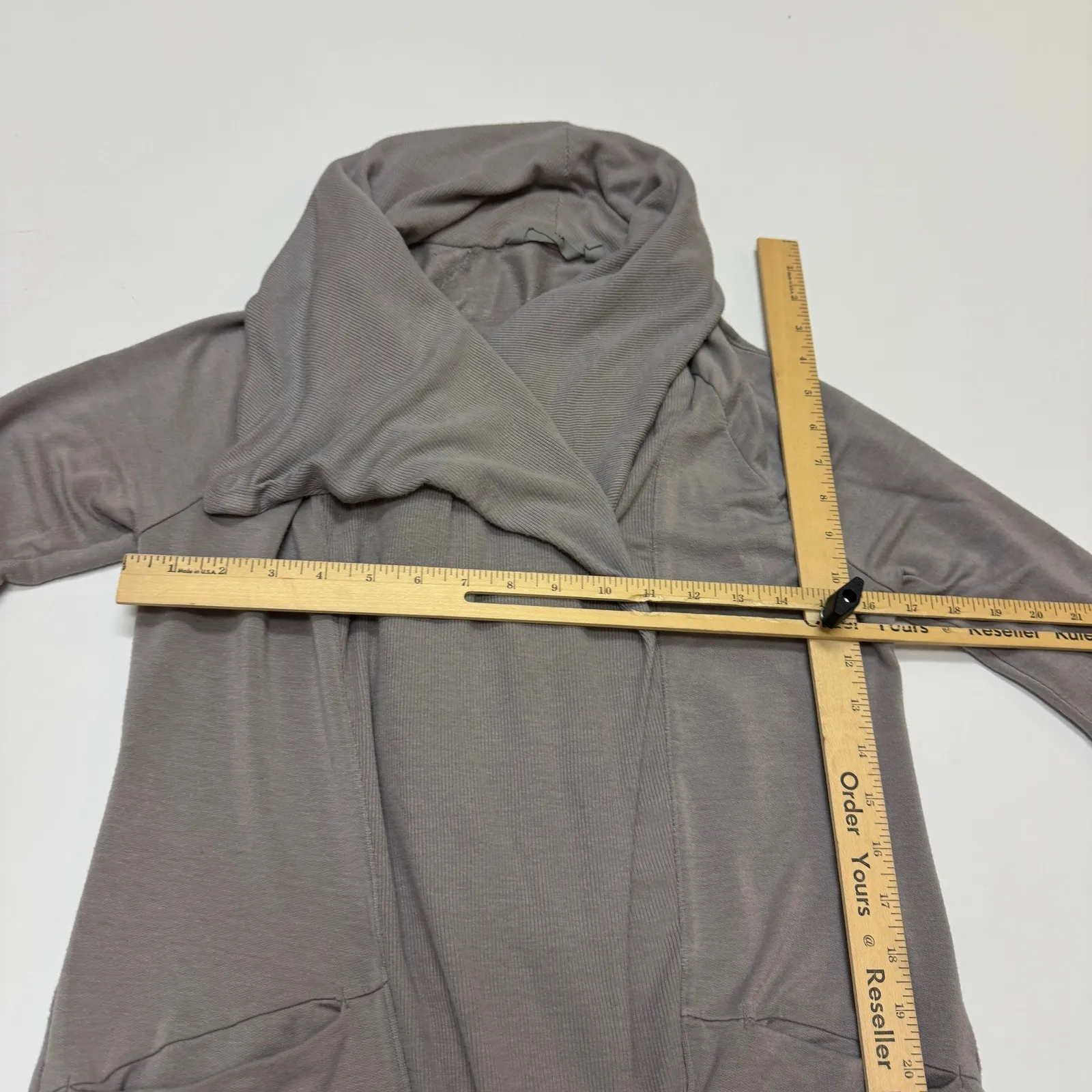 Athleta Cardigan Womens X Small Gray Studio Wrap Open Front Shawl Collar Sweater - Image 7