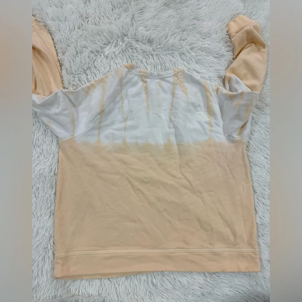 universal threads tie dye crewneck - Image 2