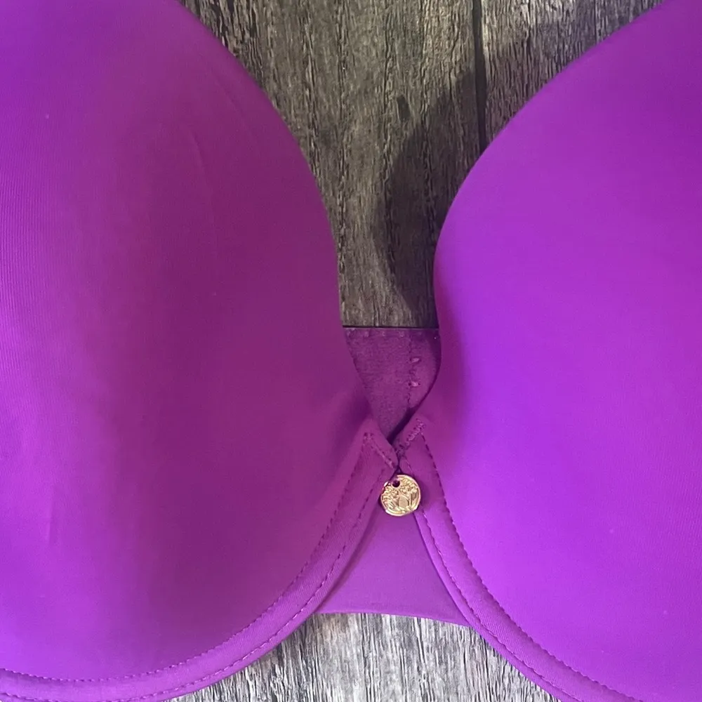 Natori Embroidered Magenta Bra - Image 4