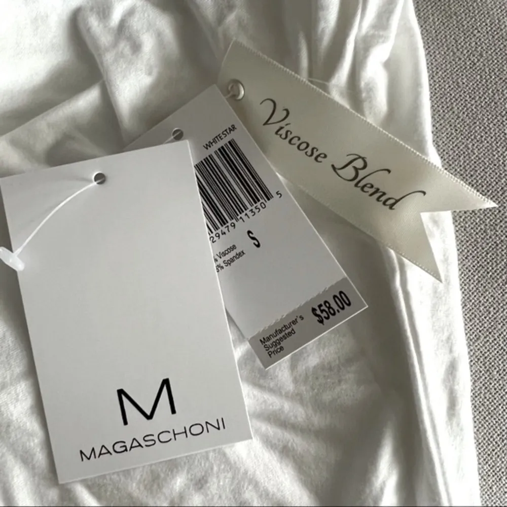 Magaschoni Top Scrunched Long Sleeve Size S NWT - Image 7