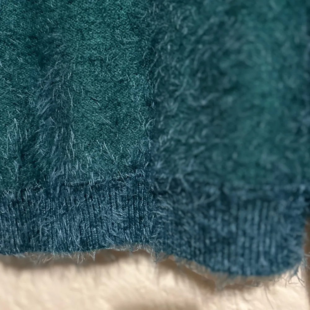 Willow & Root Green‎ eyelash knit cardigan sweater size small Blue - Image 9