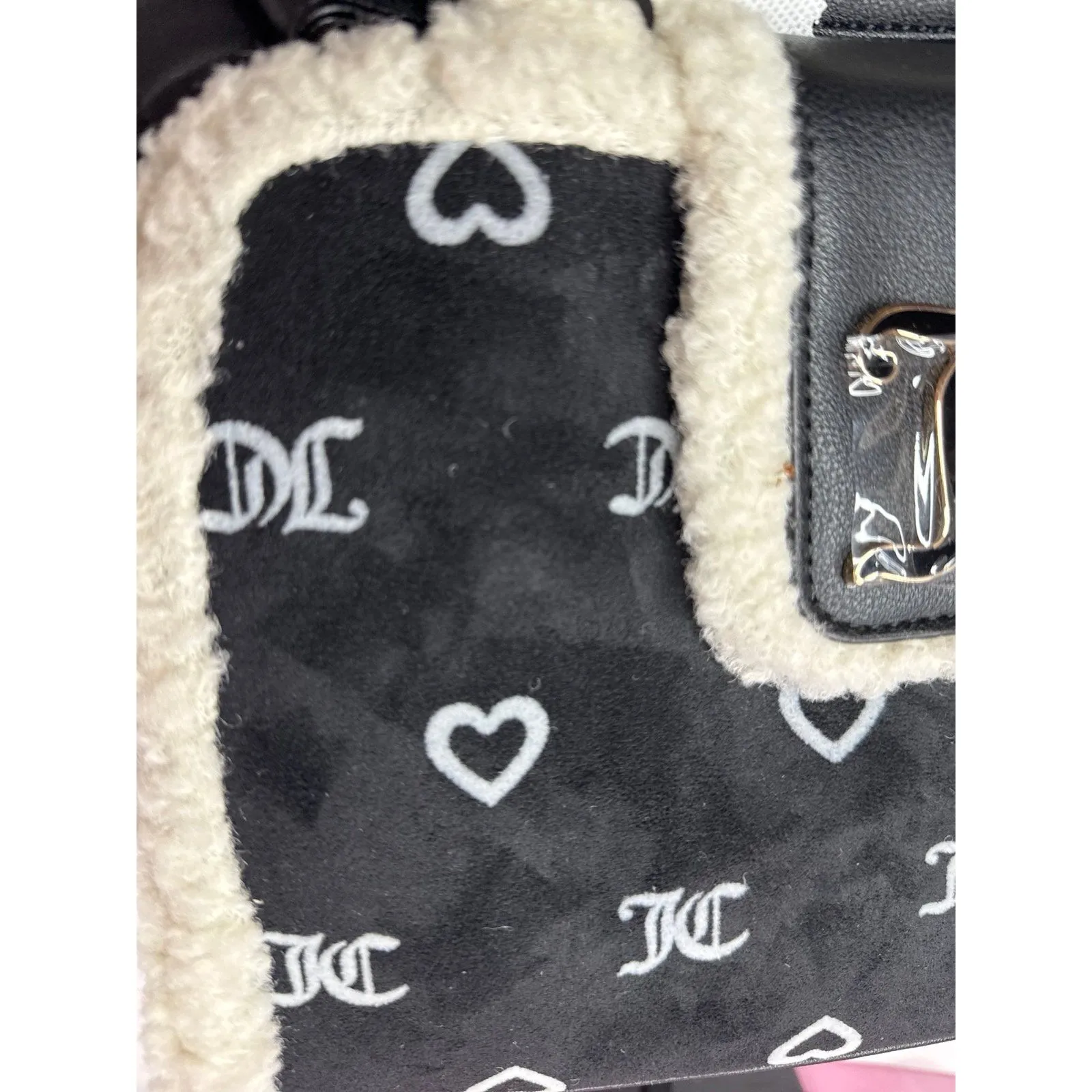 Juicy Couture New Rare Snuggle Satchel Bag with bonus bag charm - Image 5