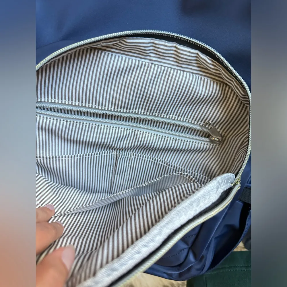 Soft navy blue backpack - Image 4