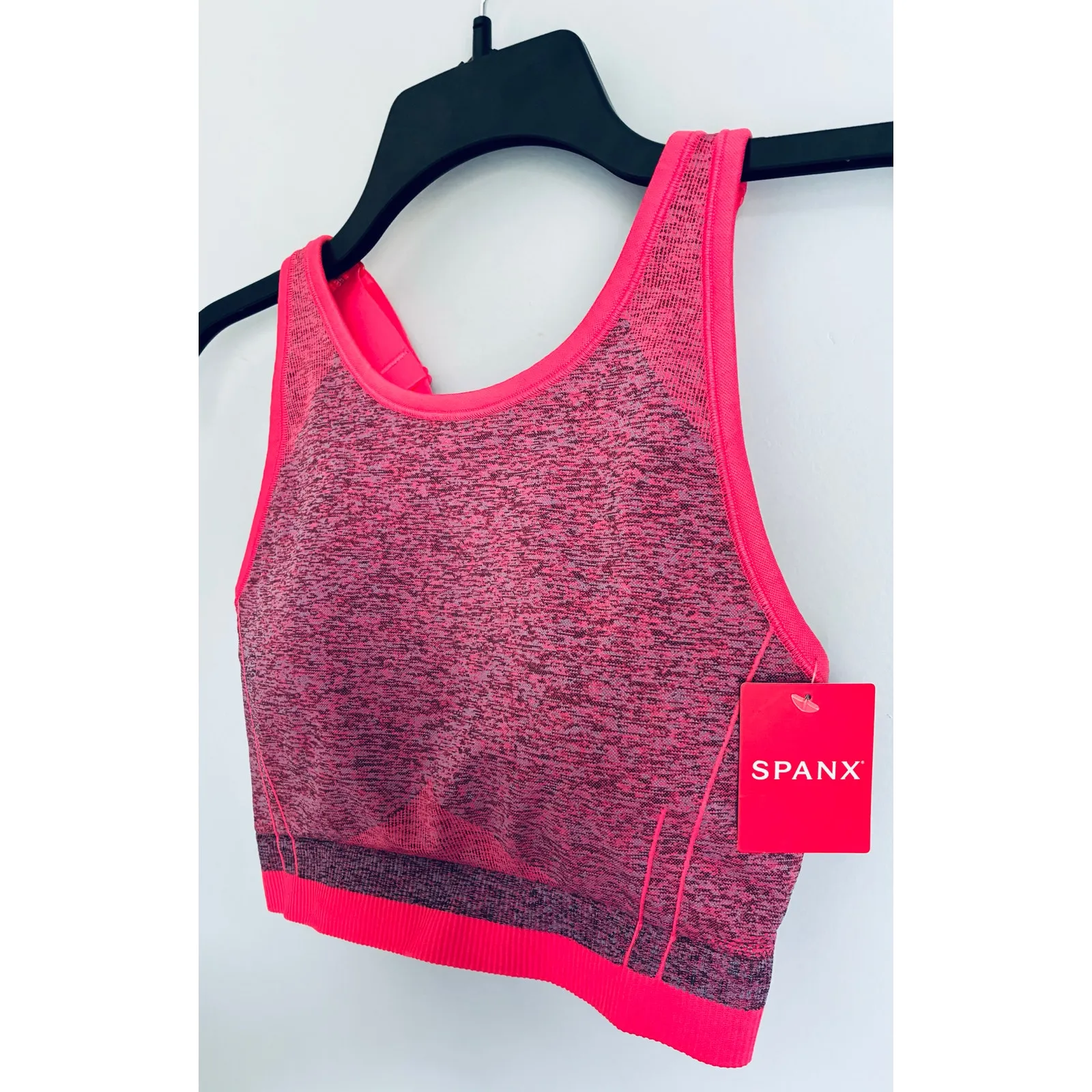 Spanx Seamless Sports Bra Medium Pink NWT - Image 6