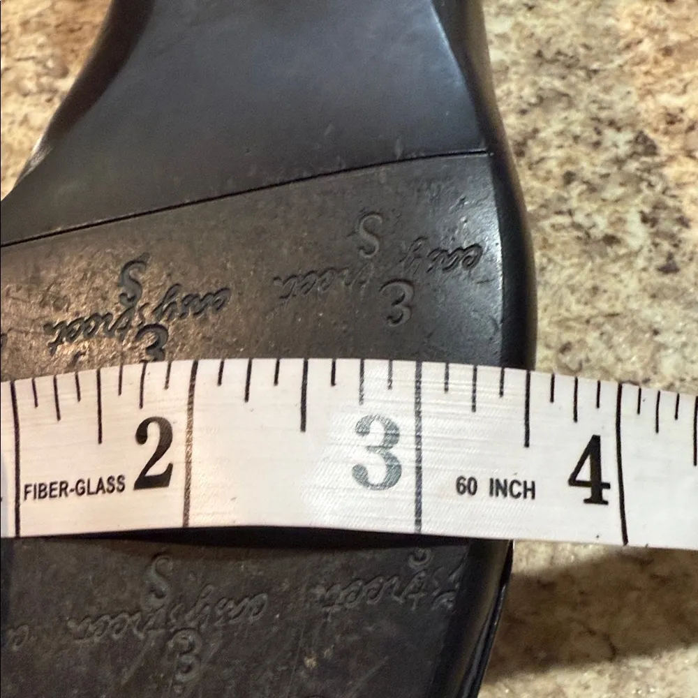 Easy Street Black Pumps Size 8 - Image 9