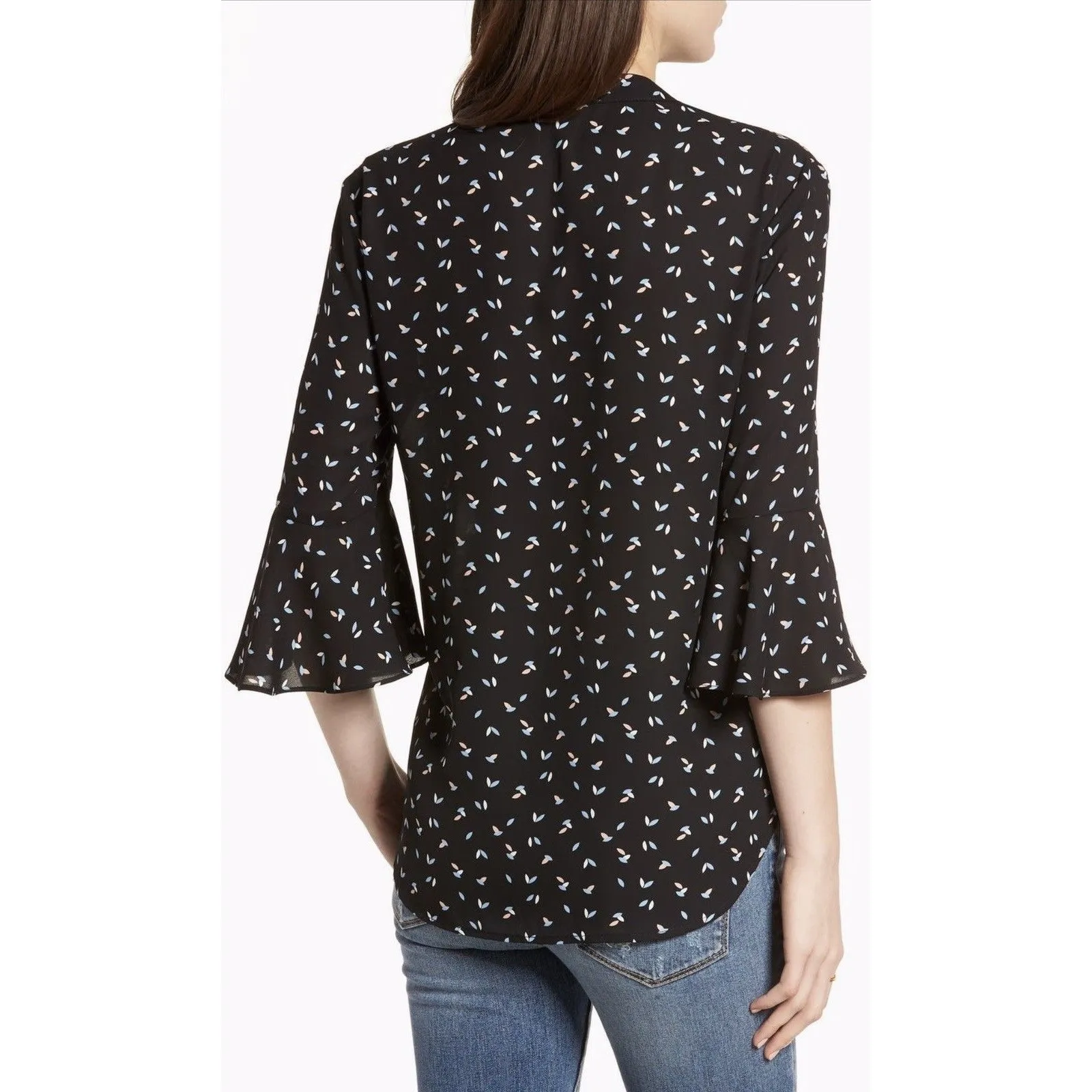 Lush Women's All In Favor Print Bell Sleeve Shirt Size XS EUC Navy Blue Floral - Image 2