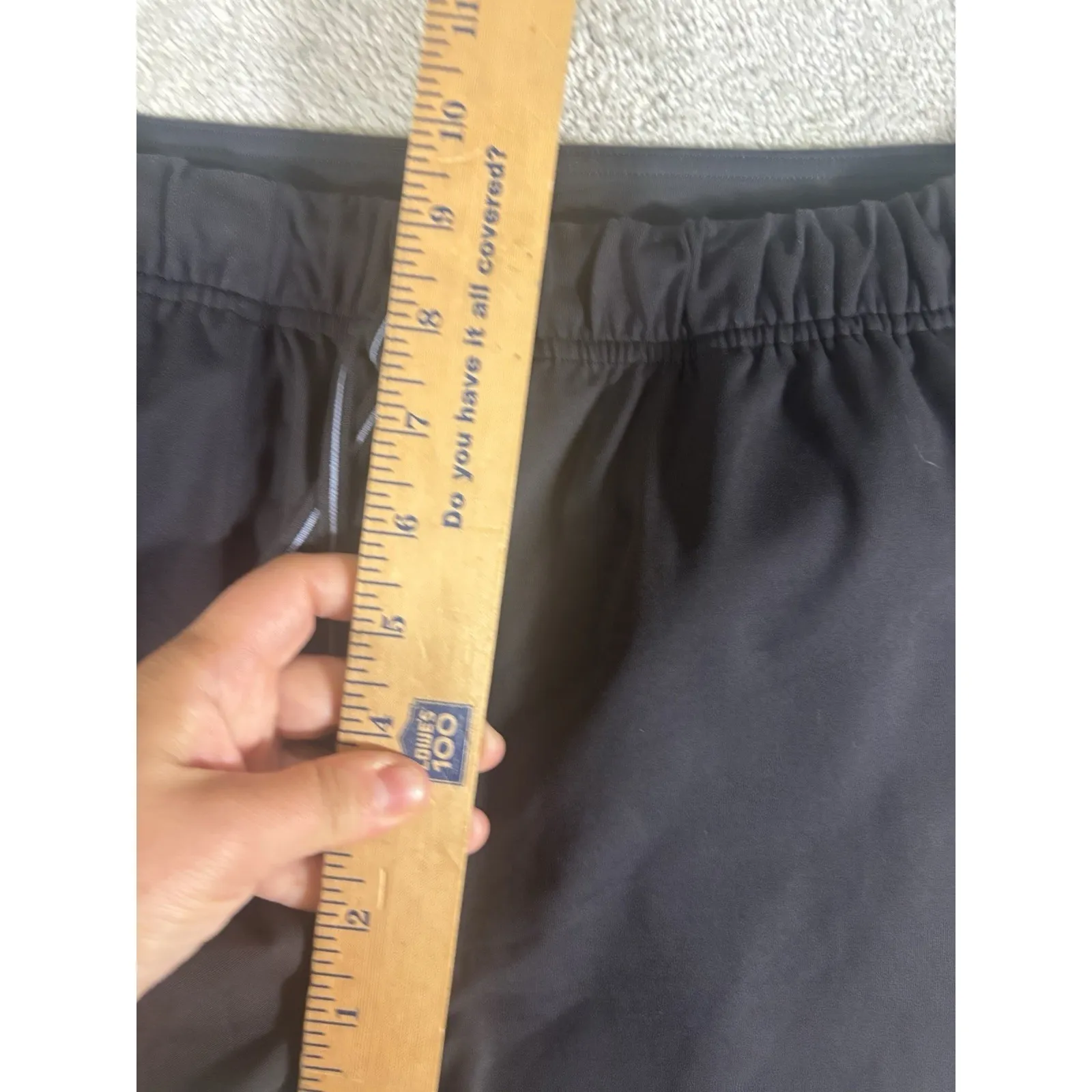 Lululemon Black Active Wear Pants Nonfalwd Estimated Size‎ 6 Tapered Pockets - Image 7