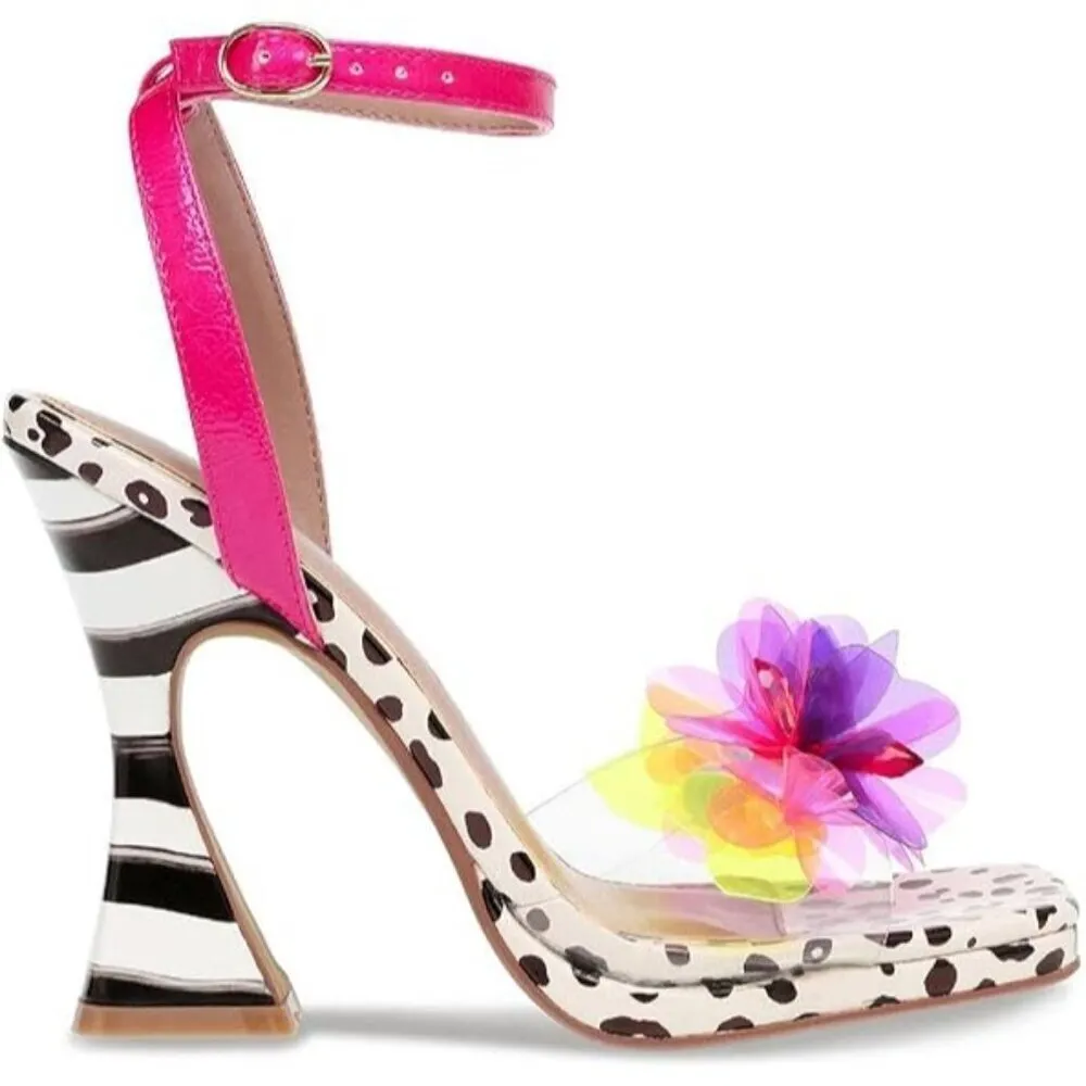 Betsey Johnson Women's Jasper Dress Sandals / Shoes Size: 5.5 NIB - Image 2