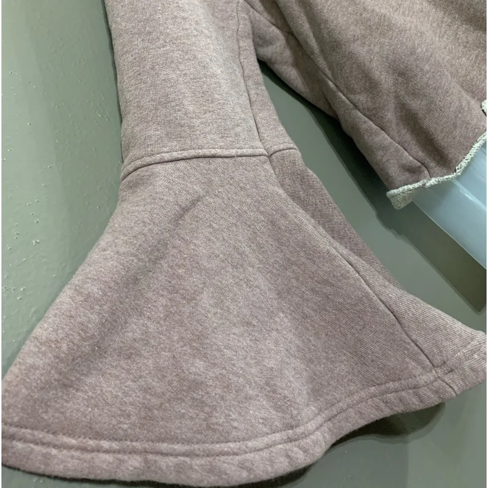 Mauve Bell Sleeve Cropped Hoodie - Image 4