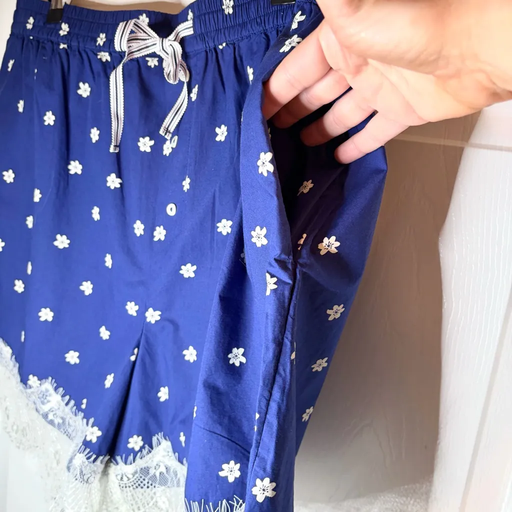 By Anthropologie Floral Lace-Hem Boxer Shorts L Loungewear NWT - Image 8