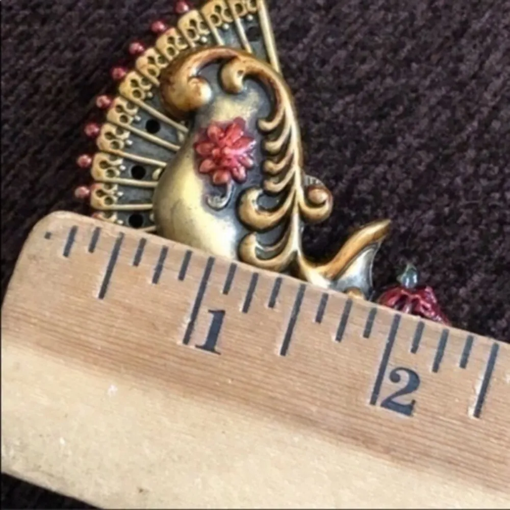 Vintage Brooch Heel, Fan - Image 2