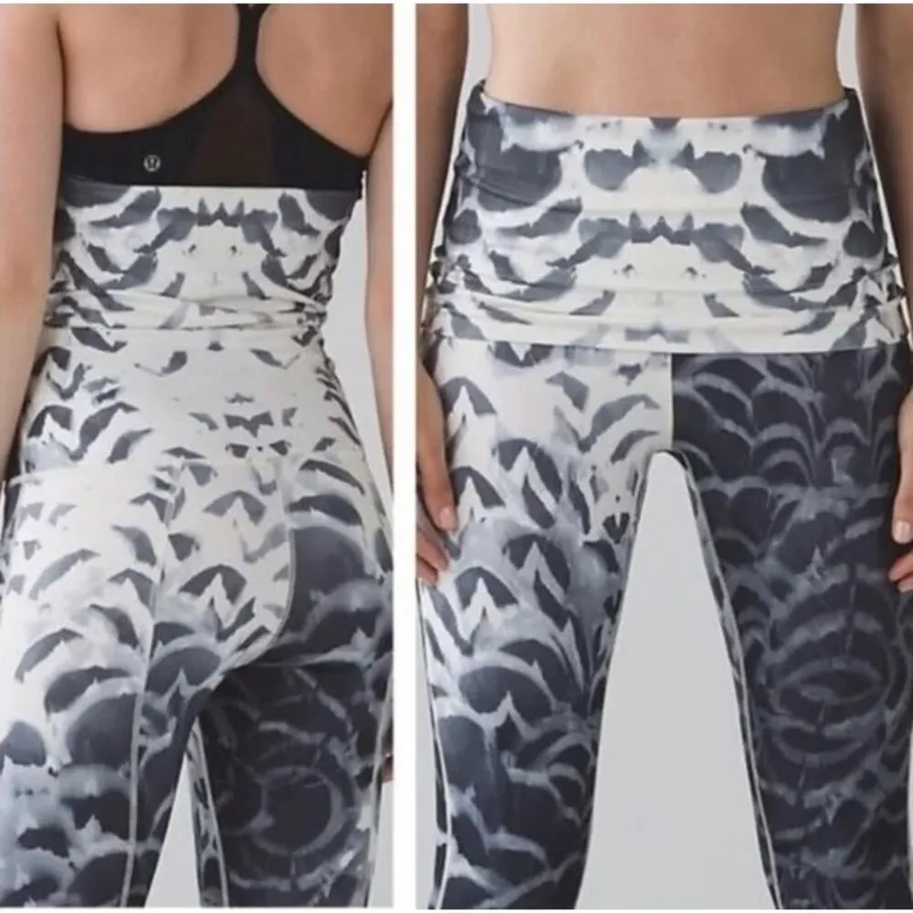 Lululemon Wunder Under Pant SE Dance in Pretty Plume Angel Wing Black Size 4 - Image 6