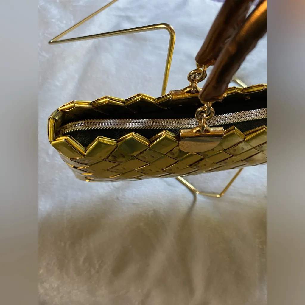Vintage “HANDMADE” Gold Gum Wrapper 👜 Purse/Handbag!! - Image 3