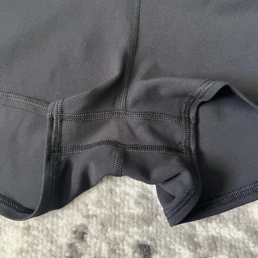 Lululemon Align High-Rise Short 2" - Image 4