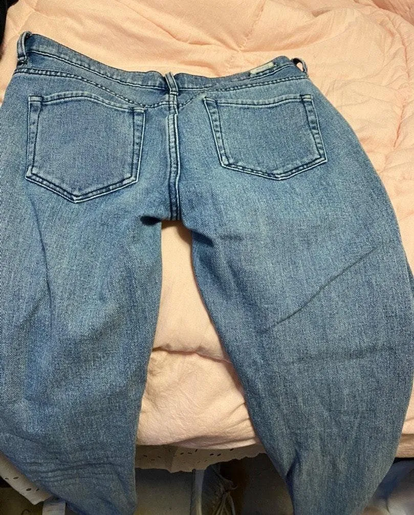 Brandy Melville Ripped Jeans - Image 3