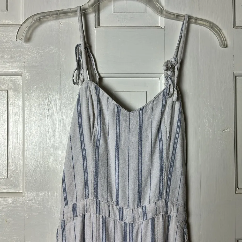 Abercrombie and Fitch White and Blue Striped Jumpsuit lined size Xsmall - Image 2