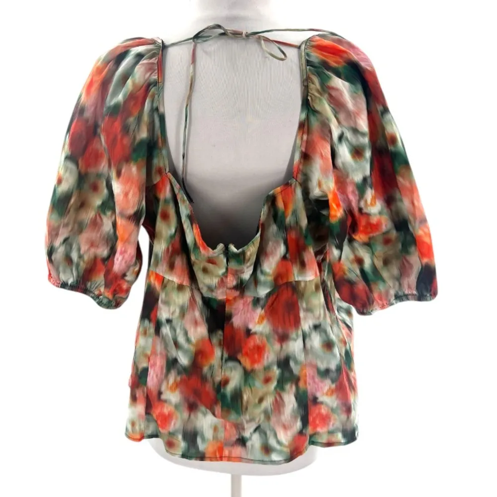 NWT J. Crew Squareneck Top in Liberty
Hazy Days Floral puff sleeve sz 16 - Image 5