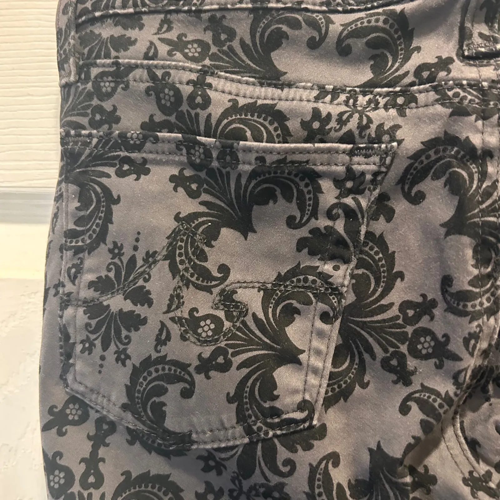 AG Adriano‎ Goldschmied The Legging Super Skinny Jeans 27R Gray Damask Print - Image 5