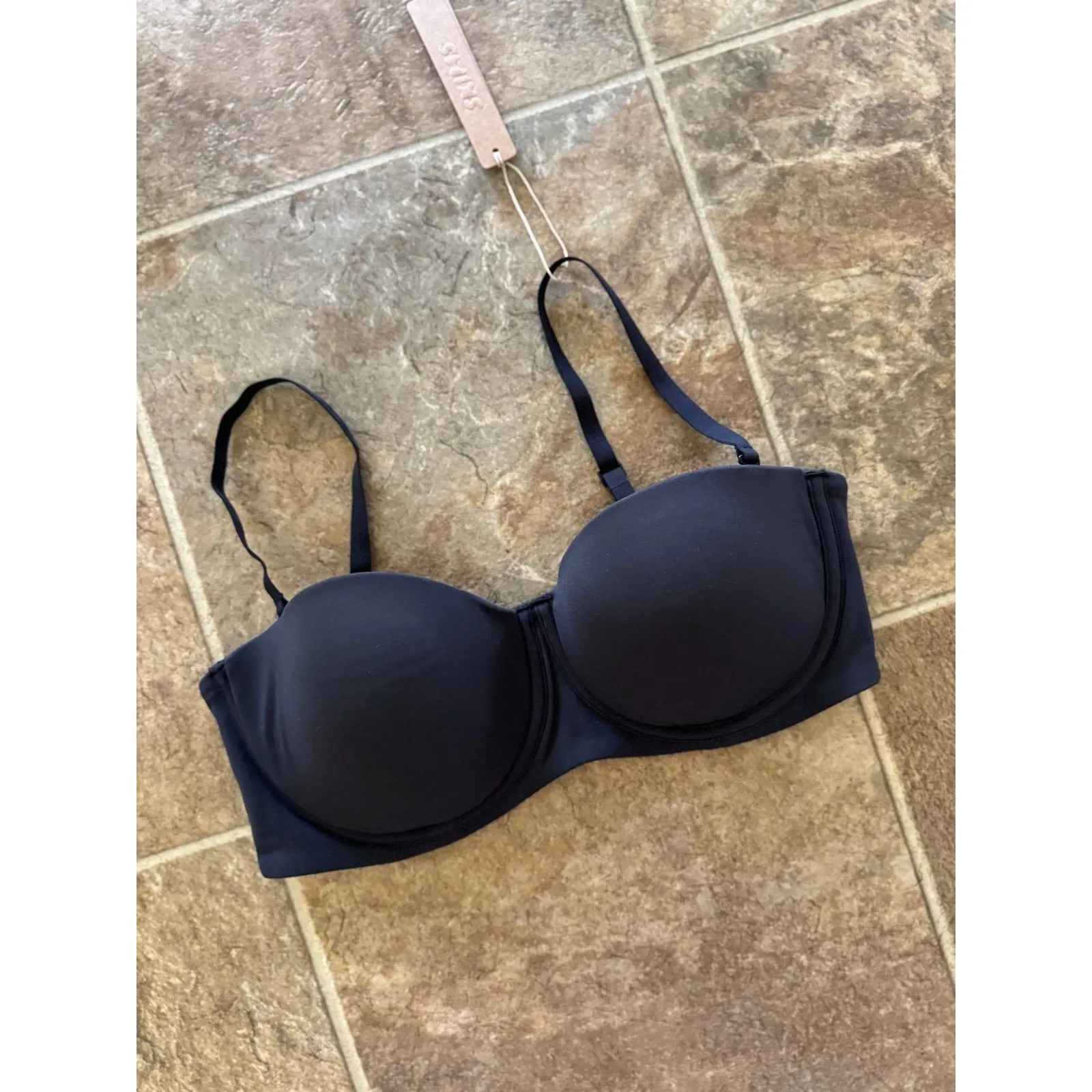 Skims Fits Everybody Strapless Bra Onyx Size 36C - Image 6