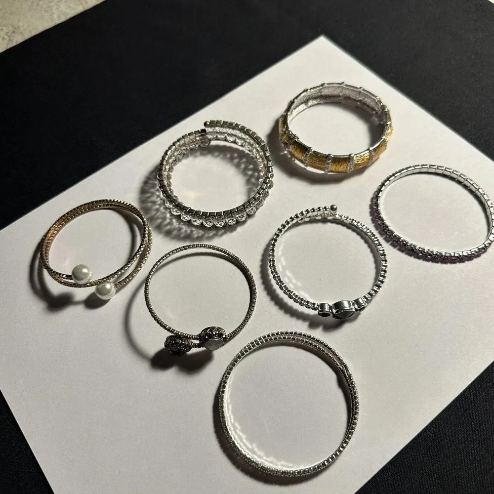 Lot Of 7 Women’s Rhinestone Bracelet 5 Are 6 3/4 Inch & 2 Are 6 1/2 In - Image 4