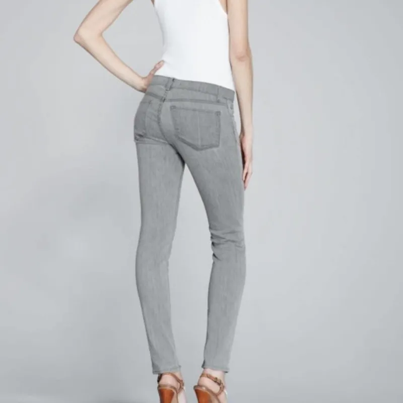 J Brand Skinny Leg Jeans in Starr Gray Size 26 - Image 4