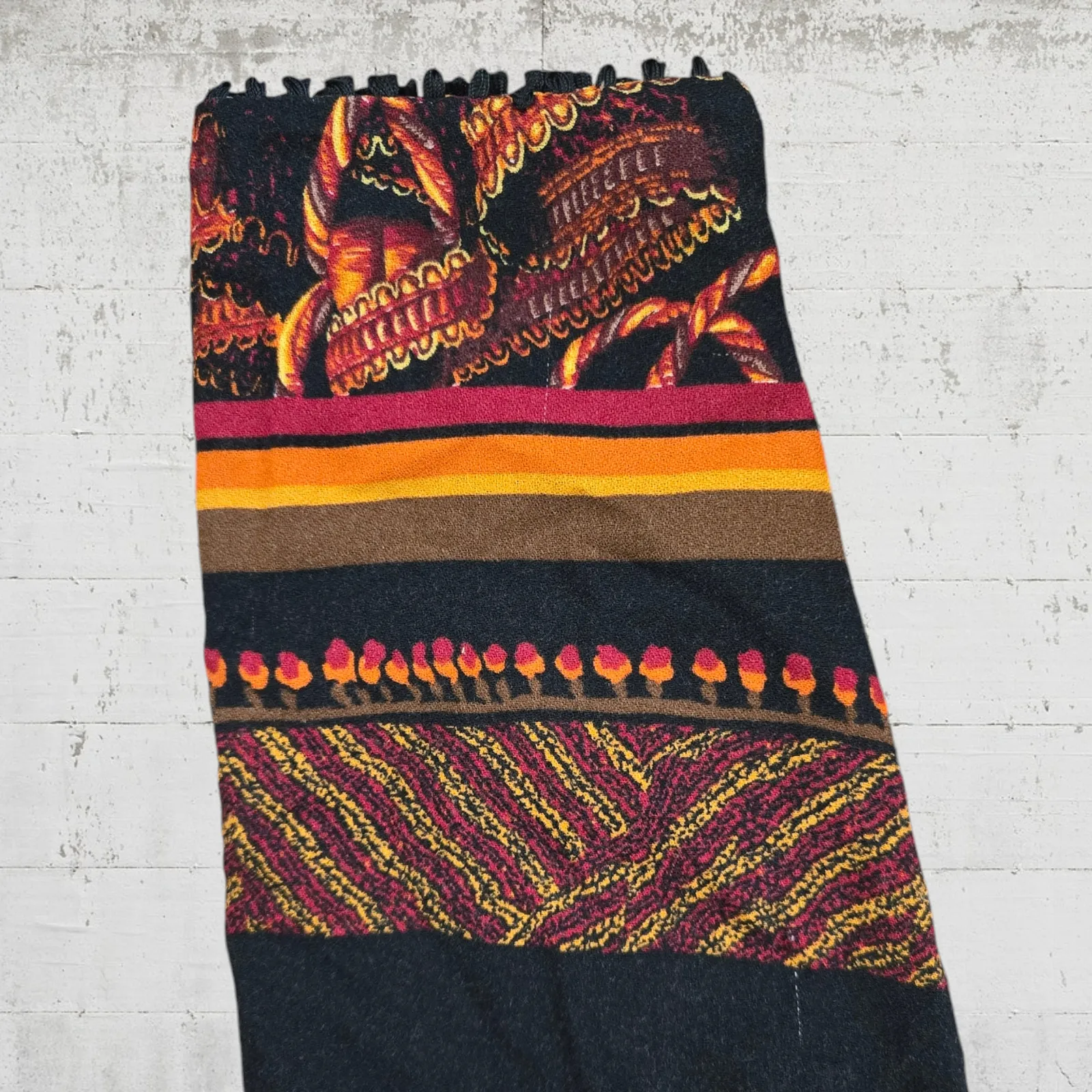 1980s Vintage Orange Black Retro Tapestry Crop Blazer Skirt 2 Piece Set Size 12 - Image 8