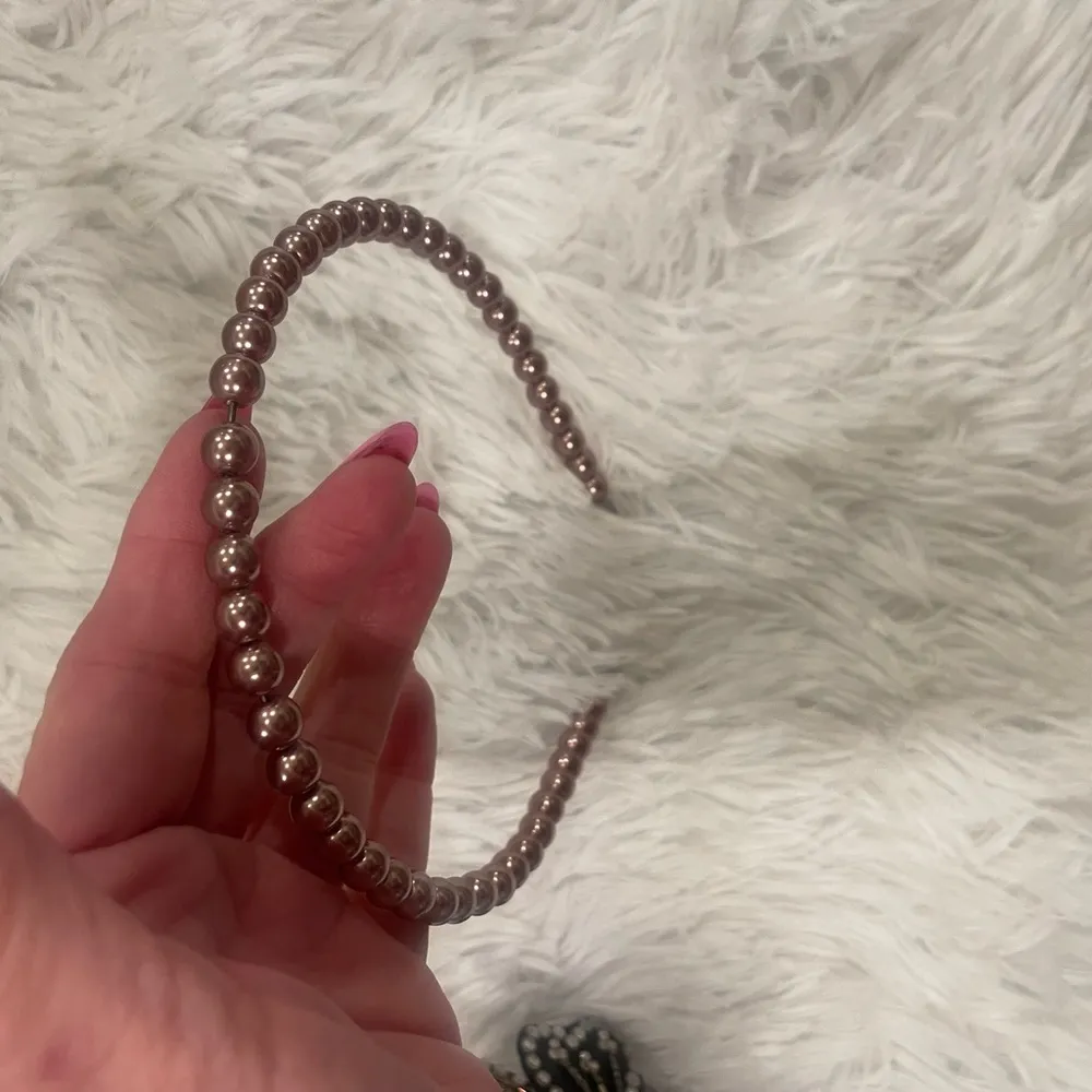 Two Headbands - Image 3