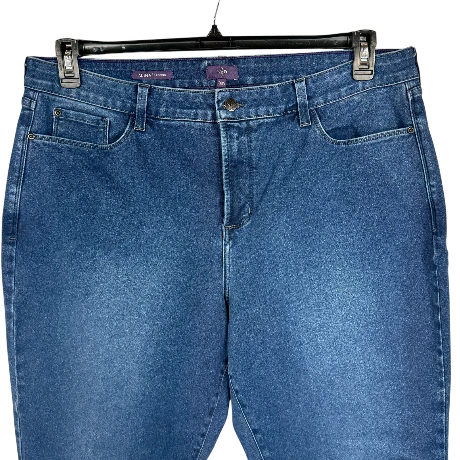 NYDJ SZ 20W Alina Legging Jeans Hi-Rise Pockets Medium Wash Stretch Zip-Fly Blue - Image 2