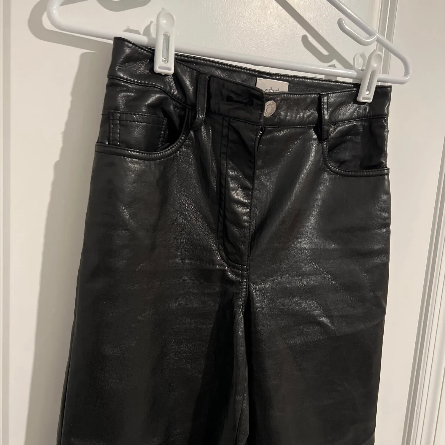 Wilfred The Melina Vegan Leather High - Image 4