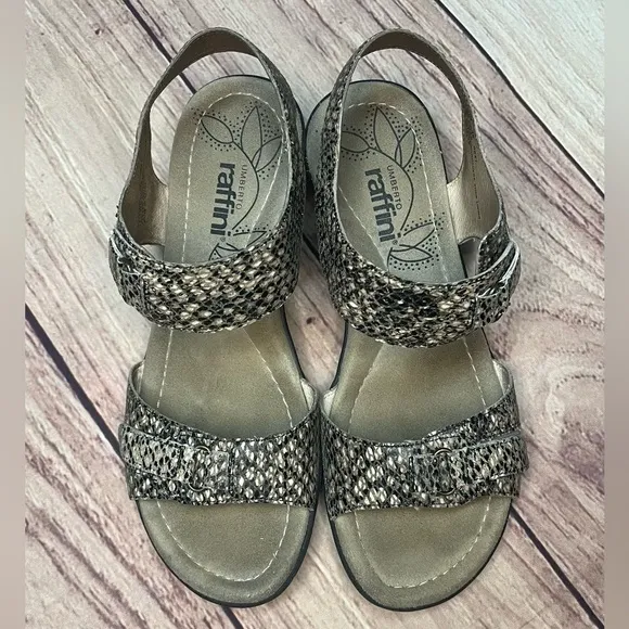 Umbero Raffini Yasmin Animal Sandals shoe. Size 36 or 5.5 US Tan - Image 2