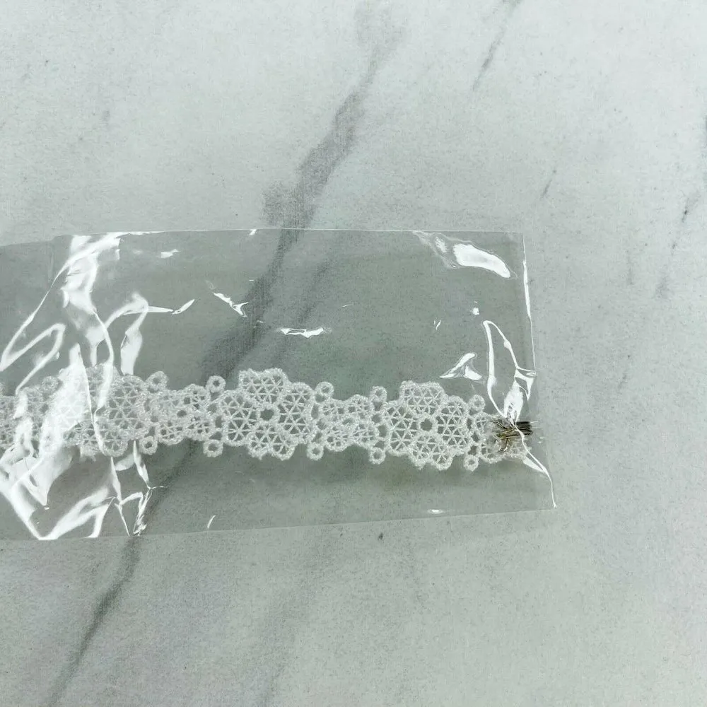 The Good Bead White Floral Lace Bracelet - Image 2