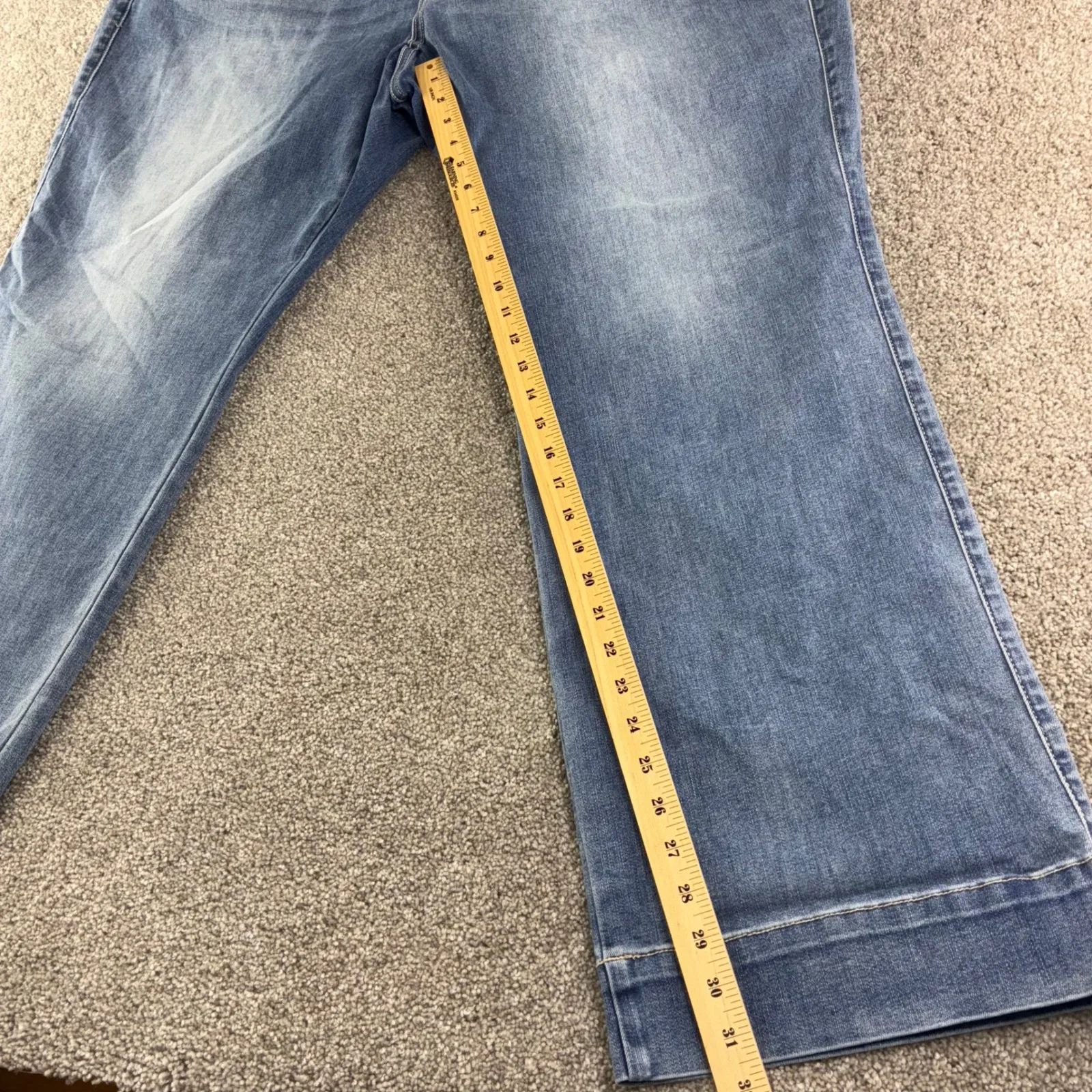 Judy Blue Wide Leg Denim Jeans Womens Plus Size 24W Blue Stretch Cuffed‎ Bottom - Image 4