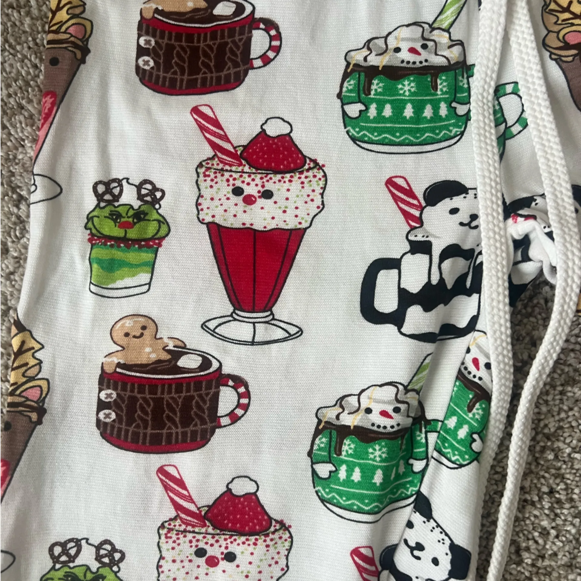 Honest Co Organic Holiday Snow Shakes Small Women’s Jogger Pajama Pants Red - Image 5