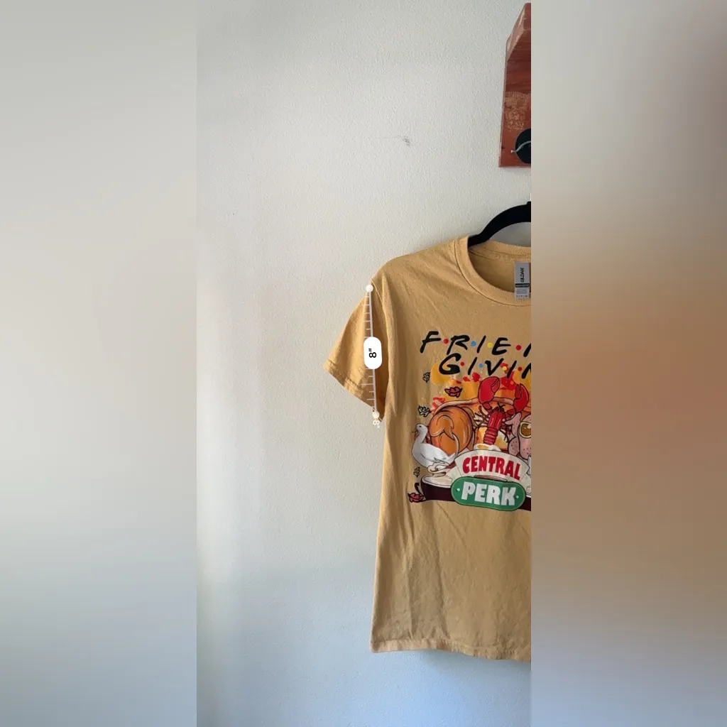 Friendsgiving Friends Themed Thanksgiving Central Perk Shirt Size Small Gold - Image 8