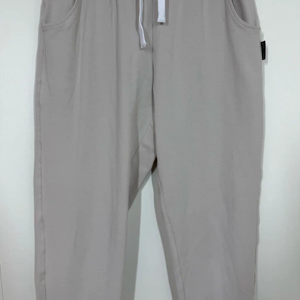 Little Bipsy Cream Joggers Size M - Image 5