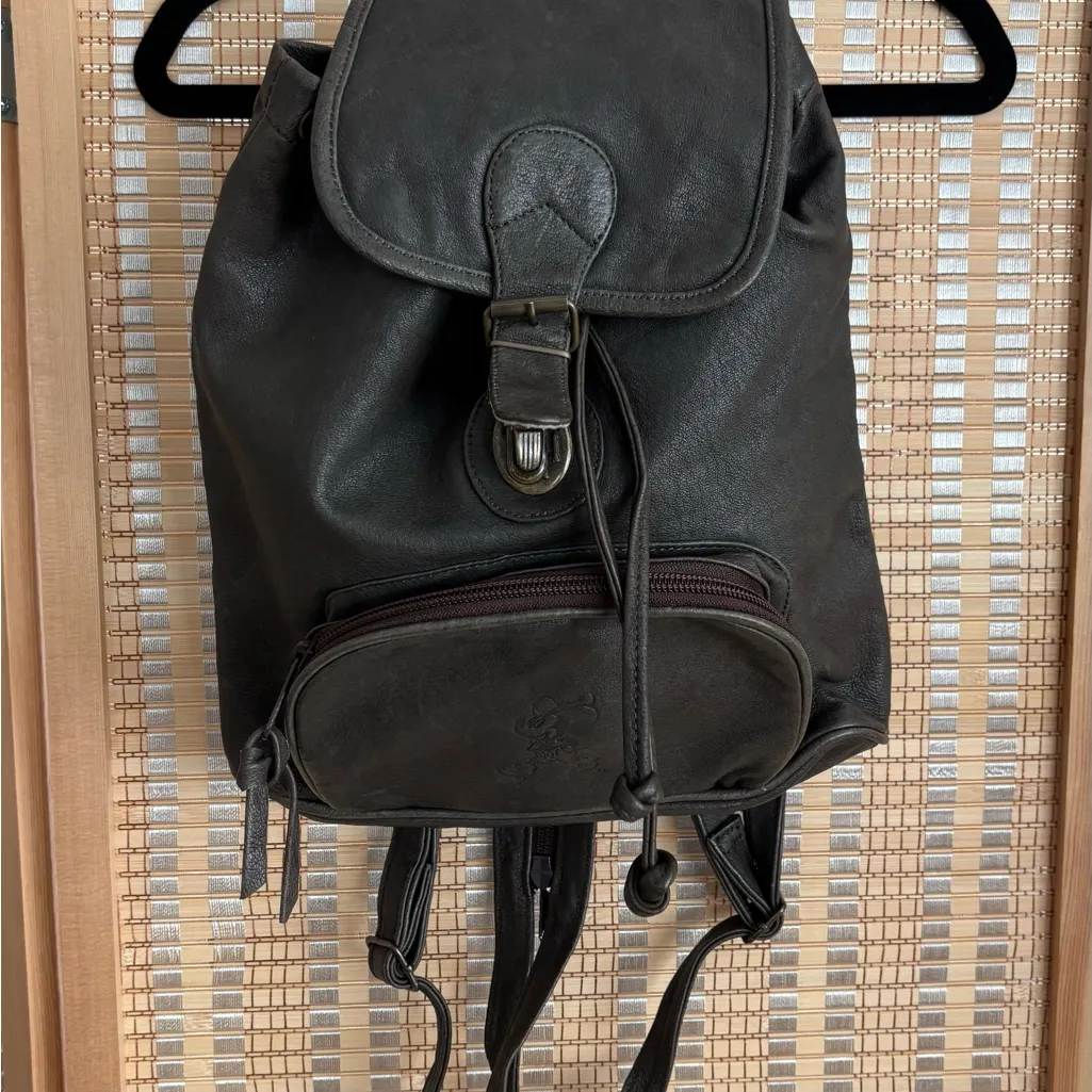 Doma Outback Mickey Mouse leather Vintage style hiking backpack travel sack Black - Image 2