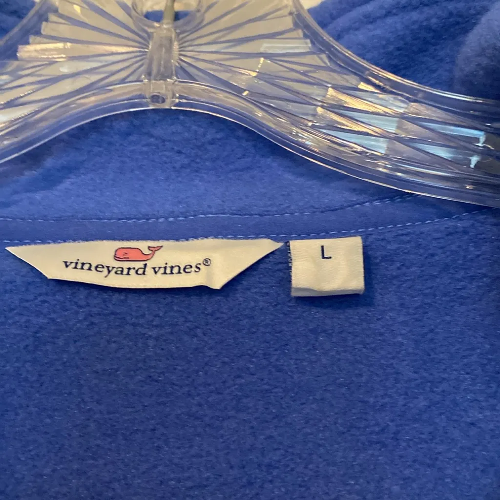 Vineyard Vines Fleece - Image 3
