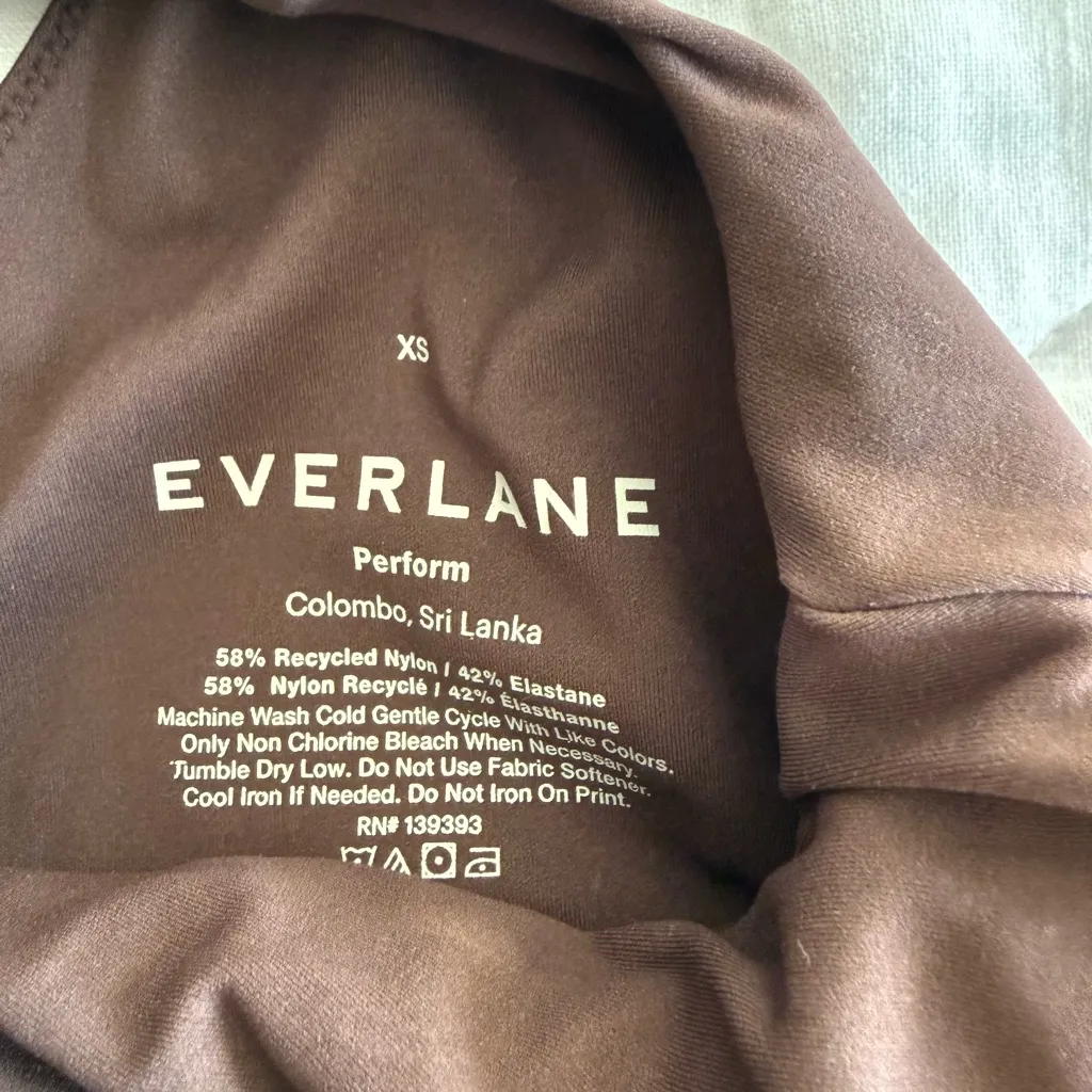 Everlane perform activewear bundle xs - Image 3