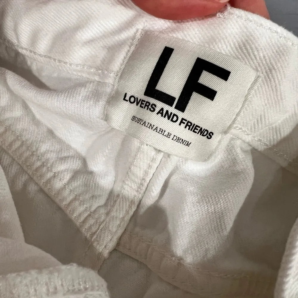 REVOLVE LOVERS + FRIENDS High Rise Jack Denim White Shorts Sz 31 - Image 7