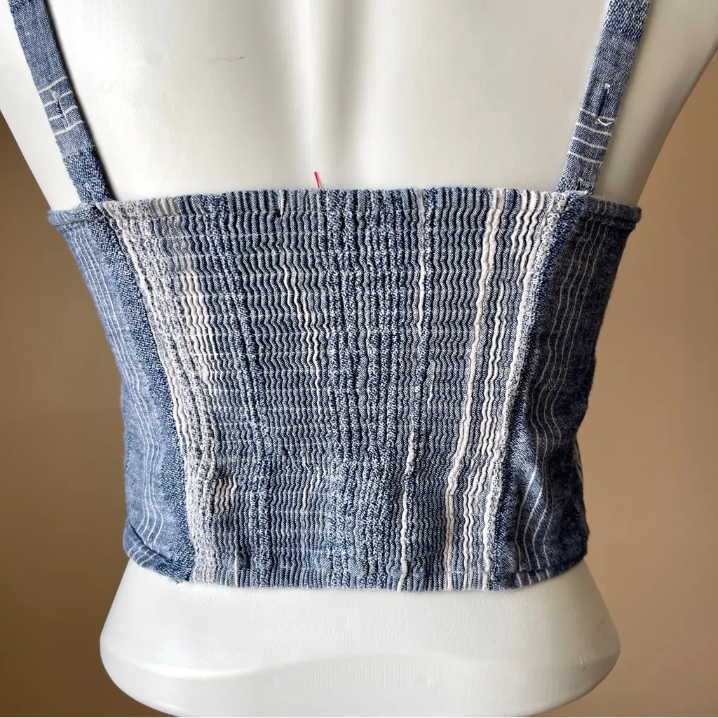 EXPRESS | Blue Striped Chambray Cropped Tank Top Sz S - Image 6