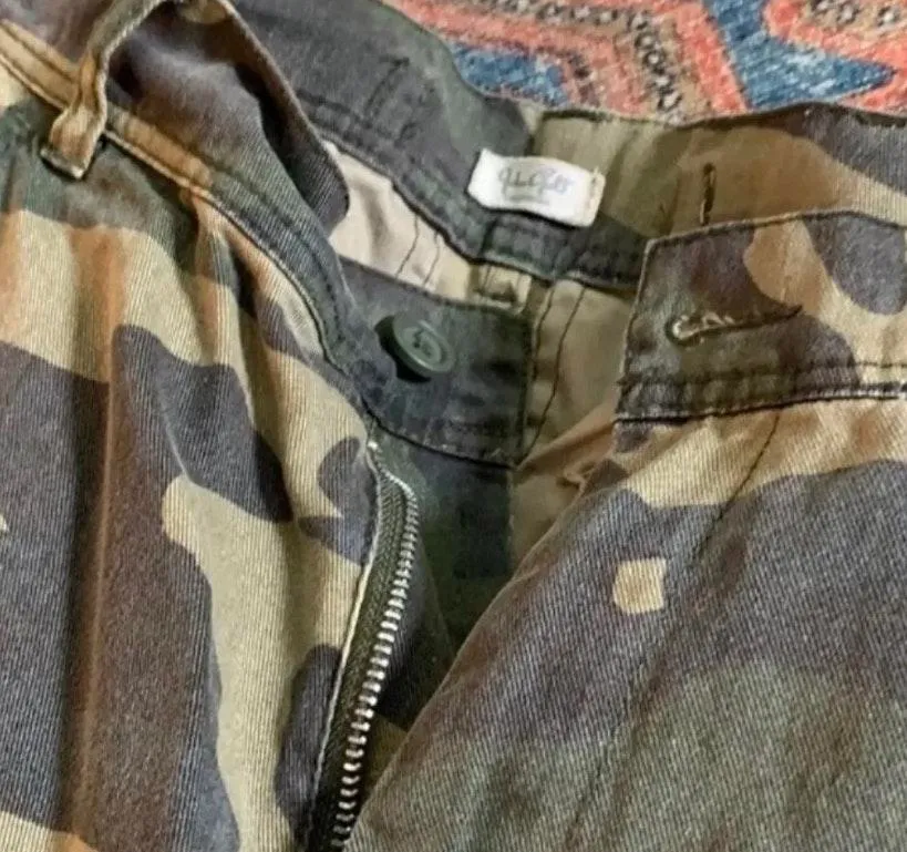 Brandy Melville camo pants - Image 4