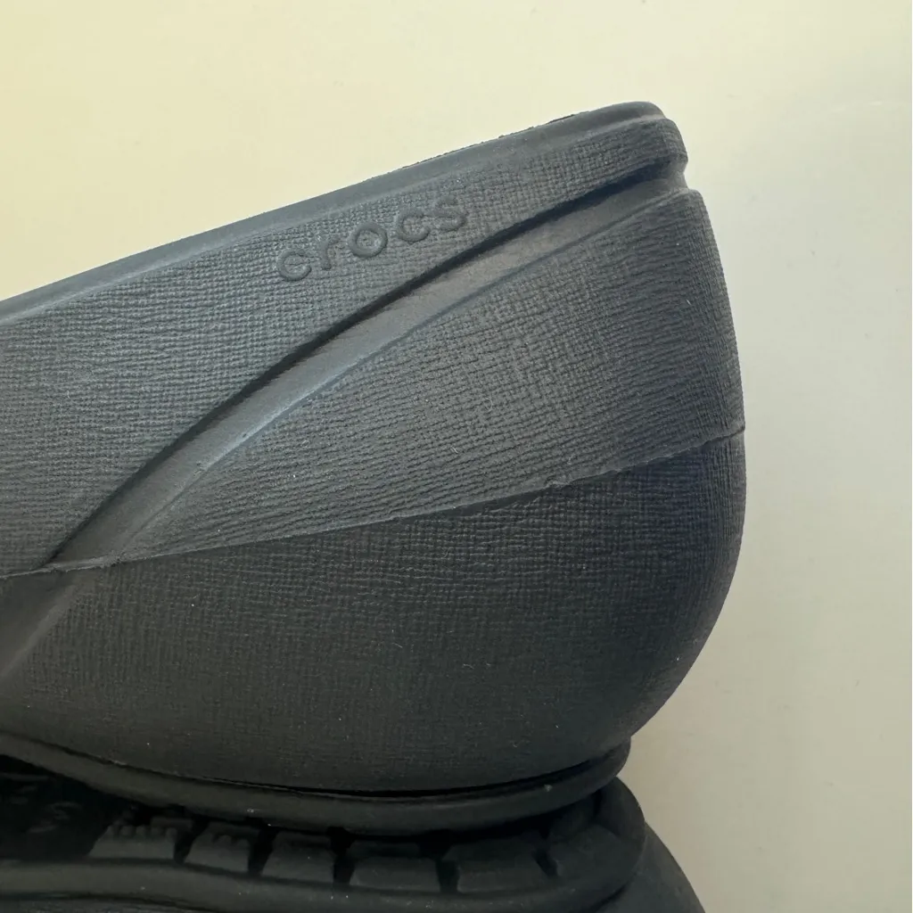 Crocs Women's Gianna‎ Alice Shiny Cap Toe Ballet Flats Black Size 7 Shiny Toe - Image 5